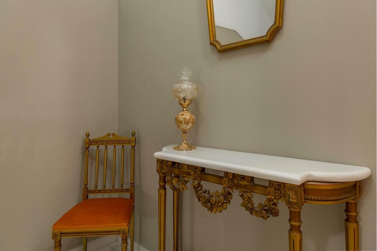 Anaria Gold Suite Ermoupoli Exterior photo
