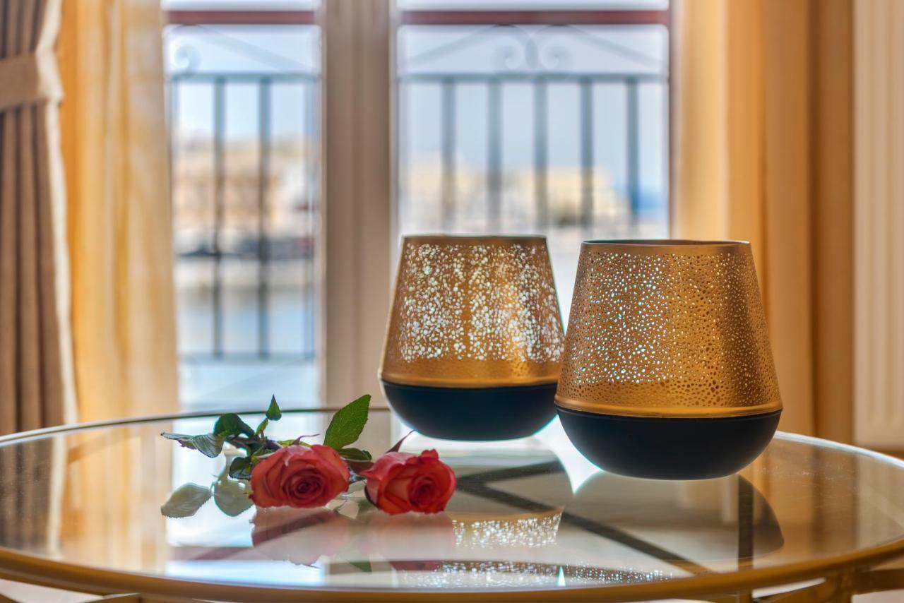 Anaria Gold Suite Ermoupoli Exterior photo